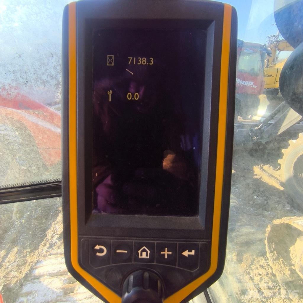 JCB JS300nc Bageri guseničari