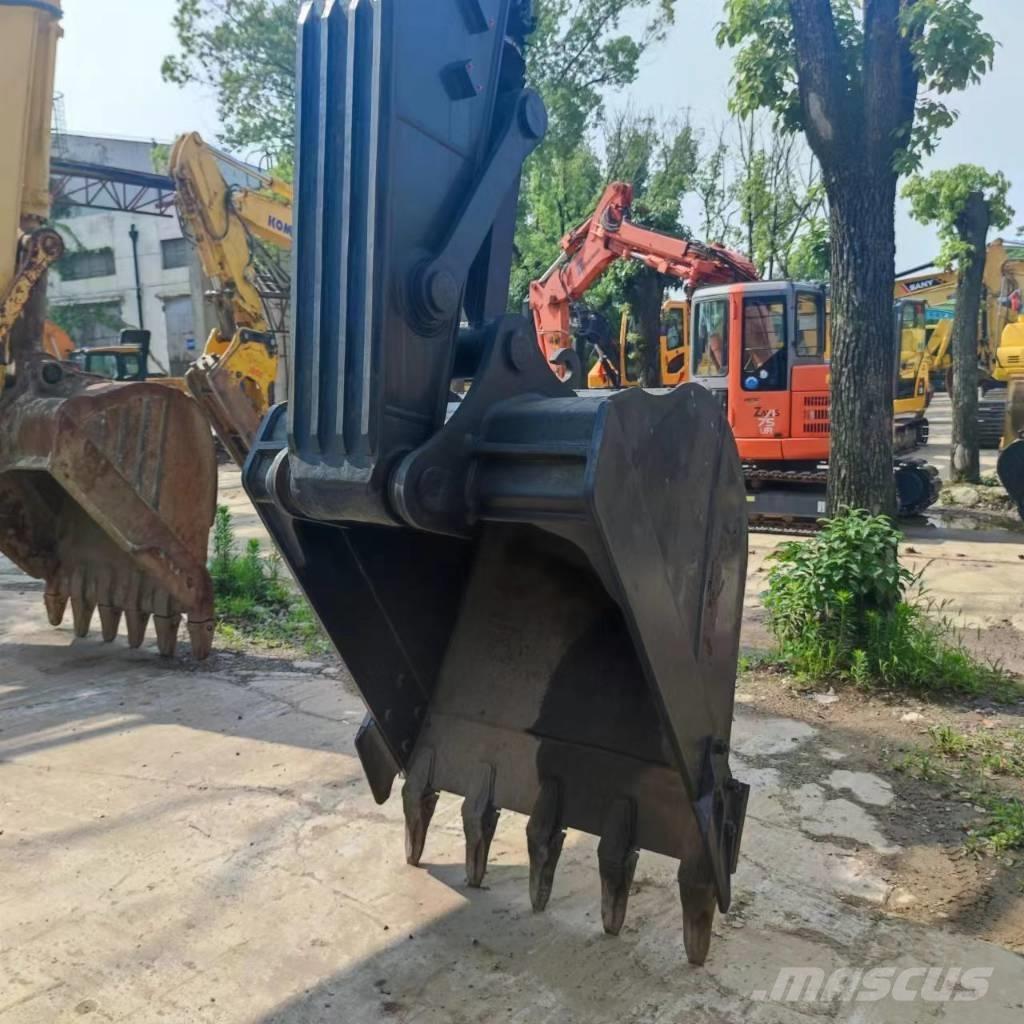 Volvo EC 210 D Bageri guseničari