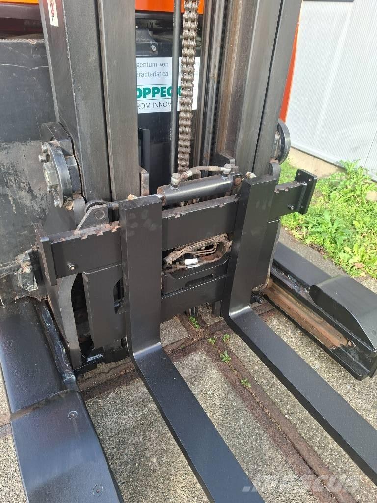 BT RR E 140 Viljuškari sa pomičnim stupom