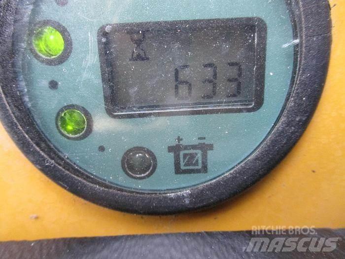CAT NSP12K1 Ručni električni viljuškar