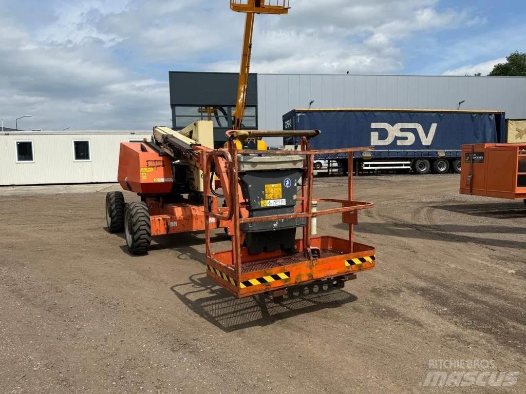 JLG 340 AJ Zglobne podizne platforme