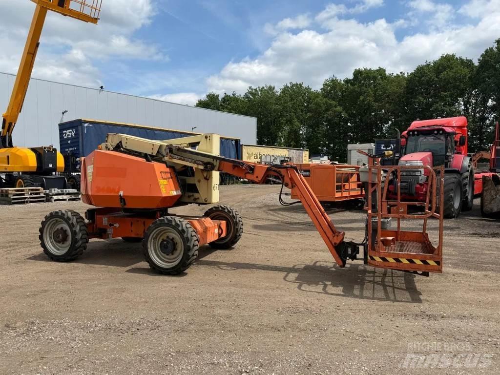 JLG 340 AJ Zglobne podizne platforme