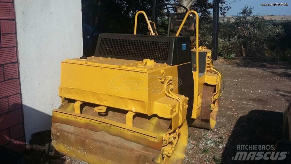 Bomag 120 Valjci sa duplim bubnjem