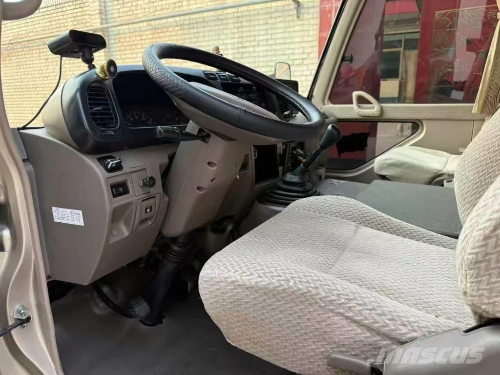 Toyota Coaster Bus Mini autobusi