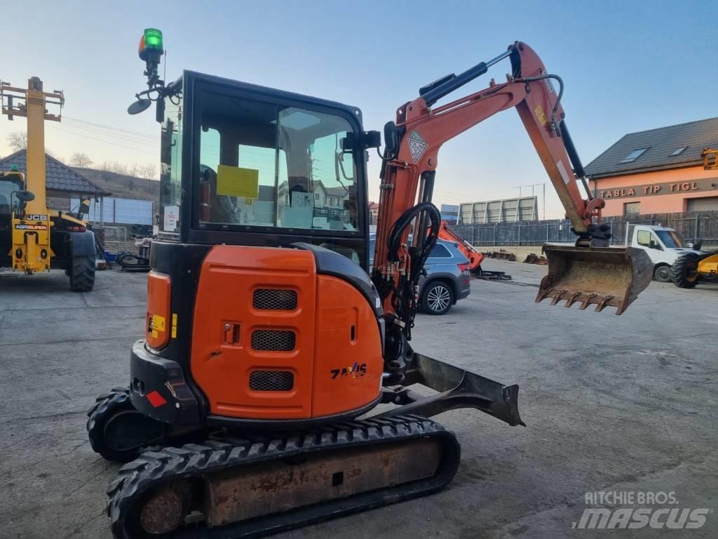 Hitachi Zaxis 33 Mini bageri < 7t