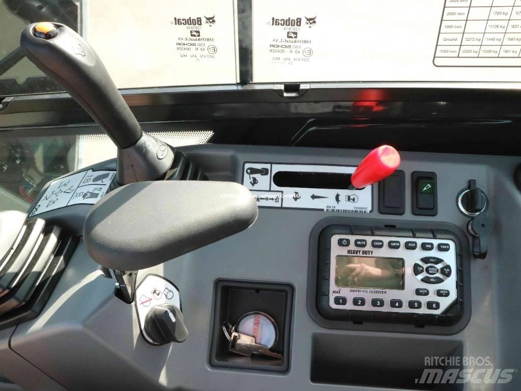 Bobcat E 35 z Mini bageri < 7t