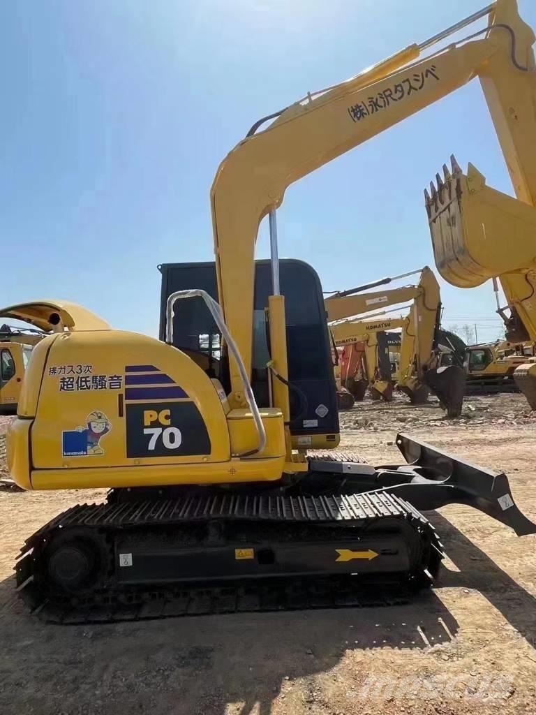 Komatsu PC 70 Mini bageri < 7t