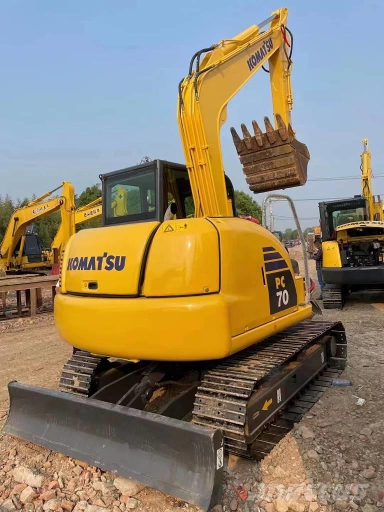 Komatsu PC 70 Mini bageri < 7t