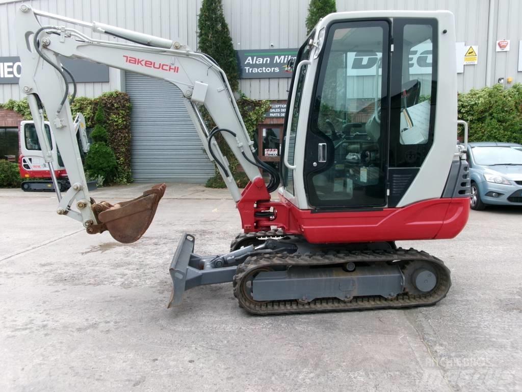 Takeuchi TB 228 Mini bageri < 7t