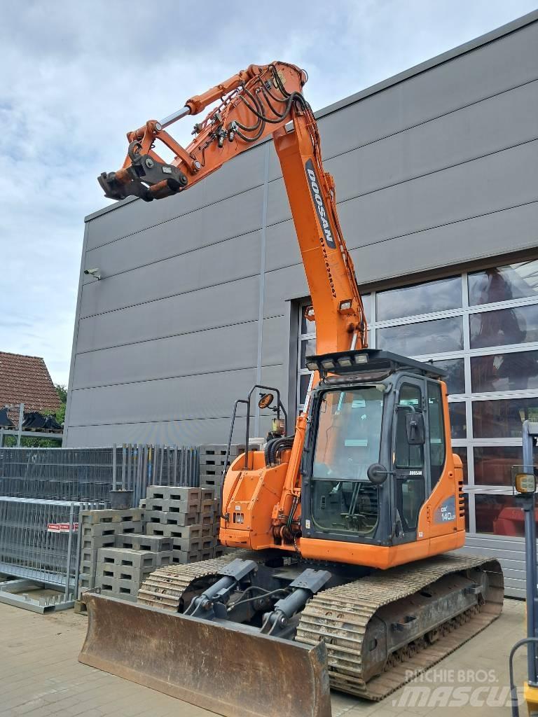 Doosan DX 140 LCR-3 Bageri guseničari