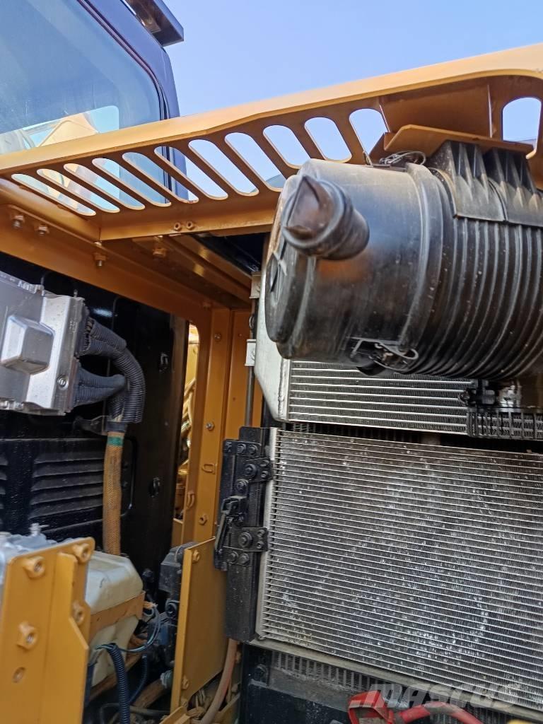 CAT 312 D2GC Bageri guseničari