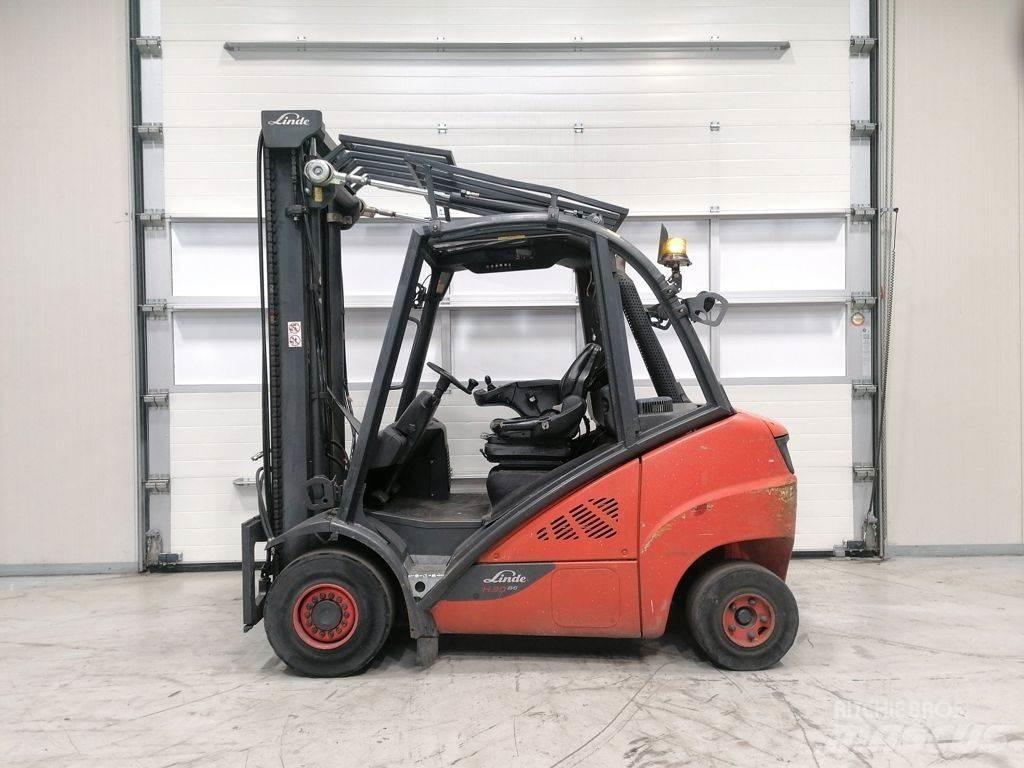 Linde H30D-02 Dizelski viljuškari
