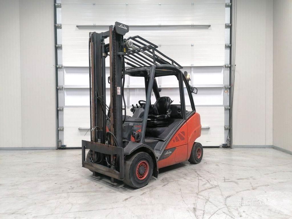 Linde H30D-02 Dizelski viljuškari