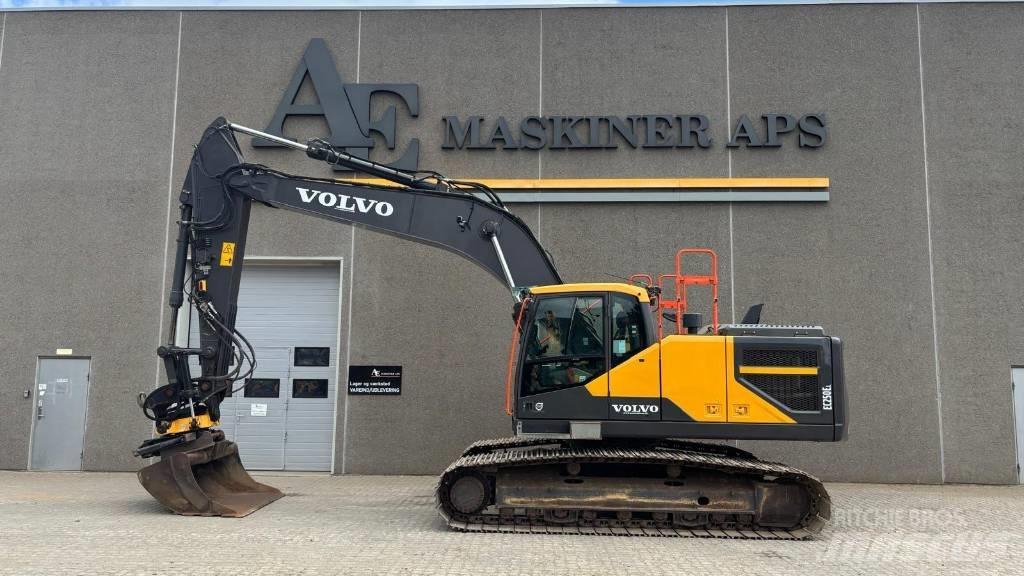 Volvo EC250EL Bageri guseničari