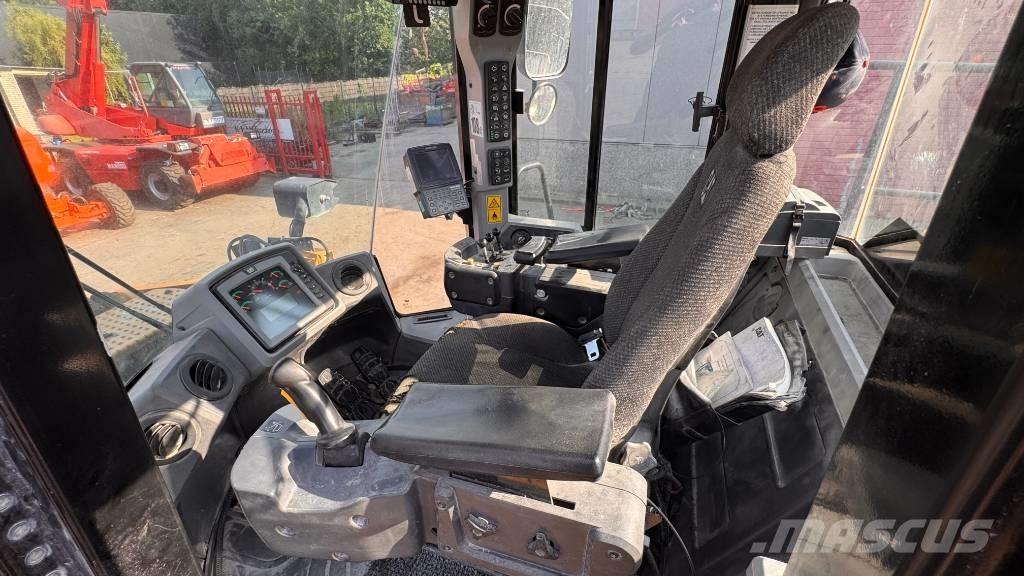 CAT 972 K Utovarivači na točkove