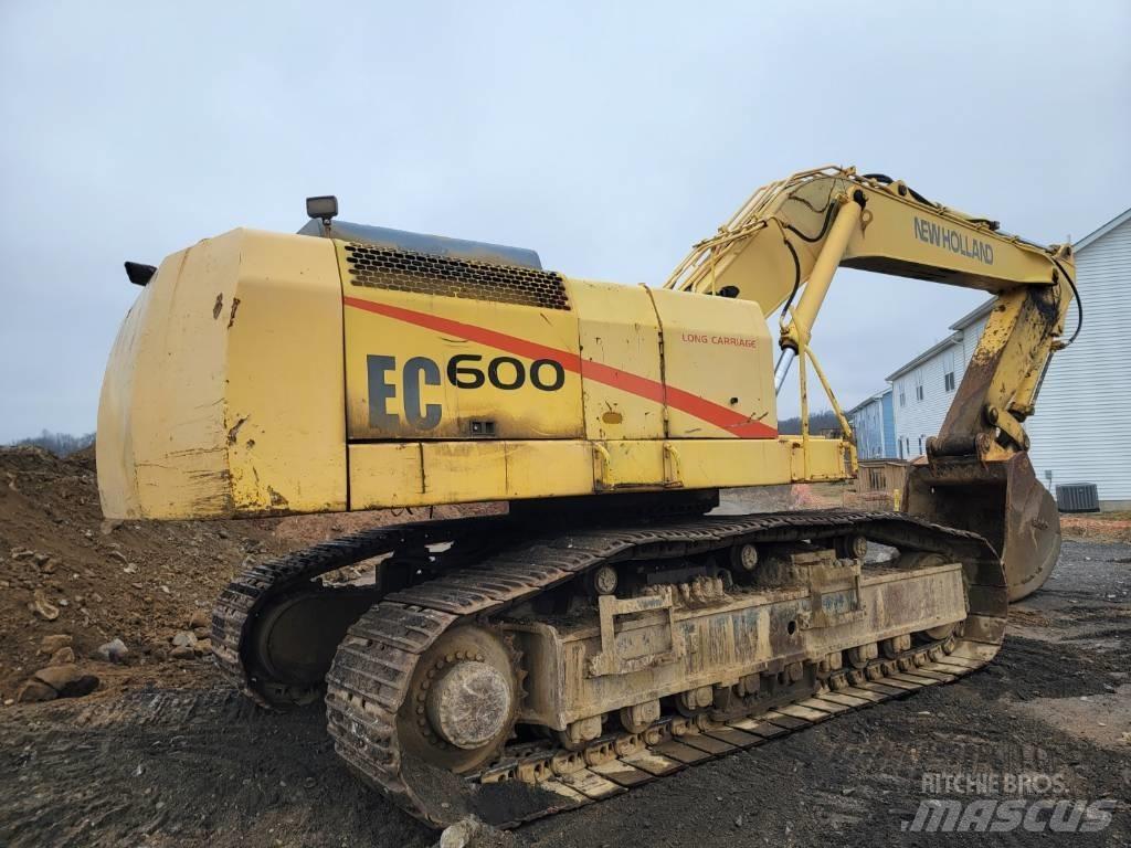 New Holland ec660 Bageri guseničari