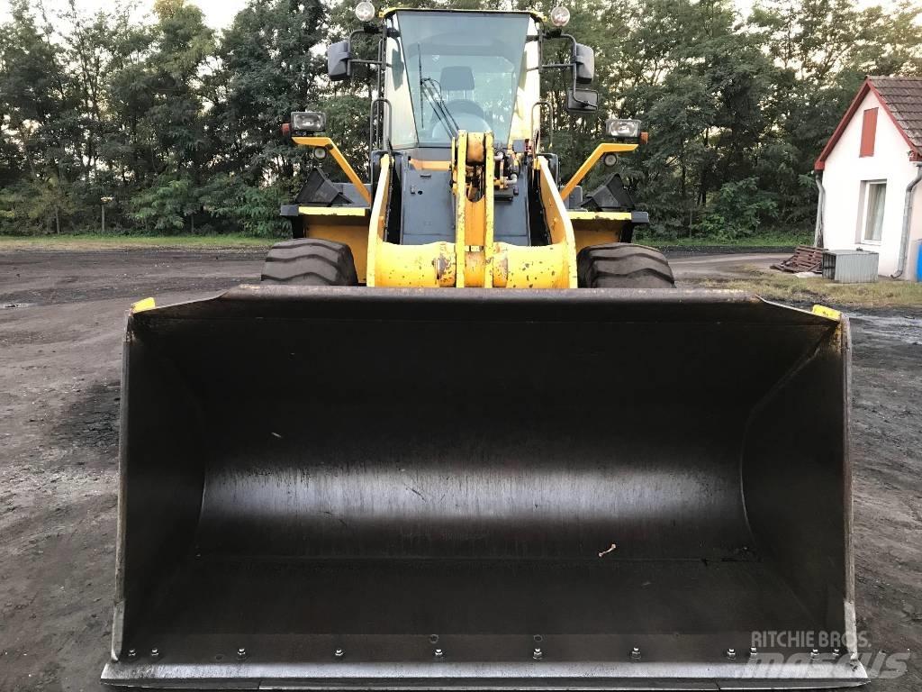 Komatsu WA320-5H Utovarivači na točkove