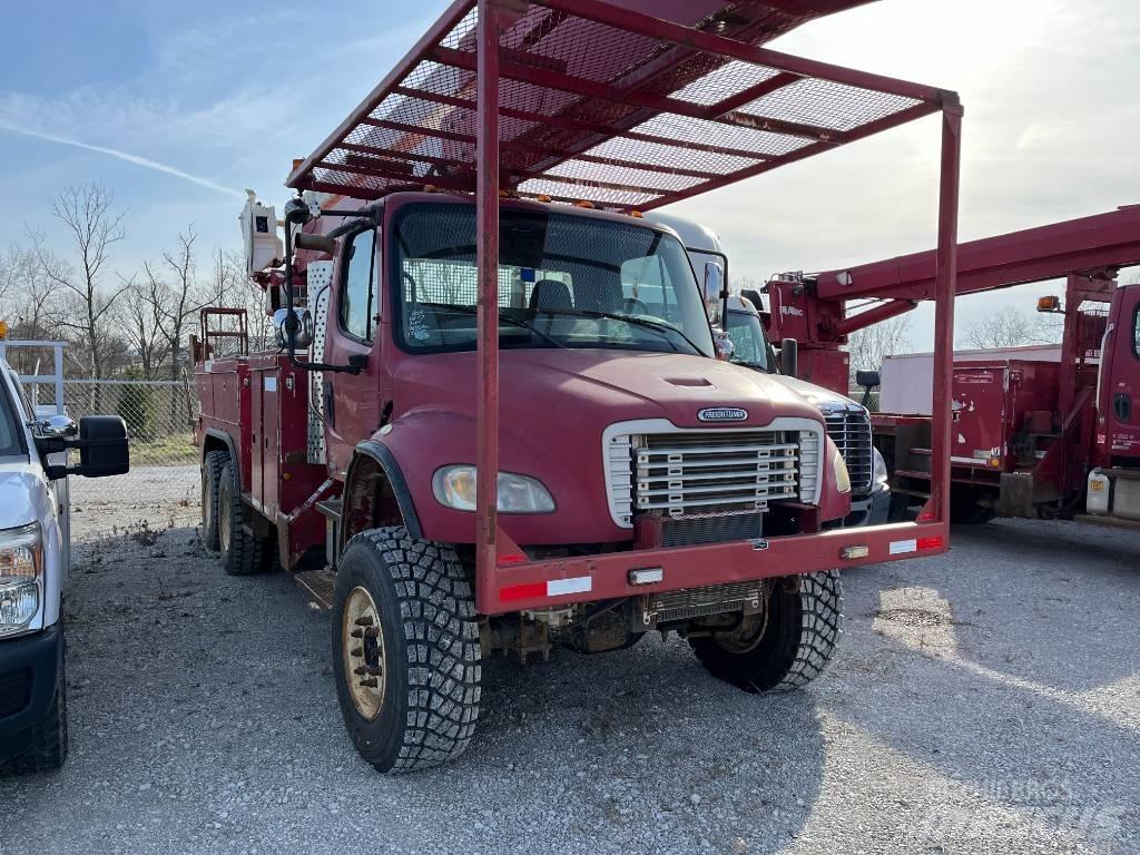 Freightliner M2-106 Auto korpe