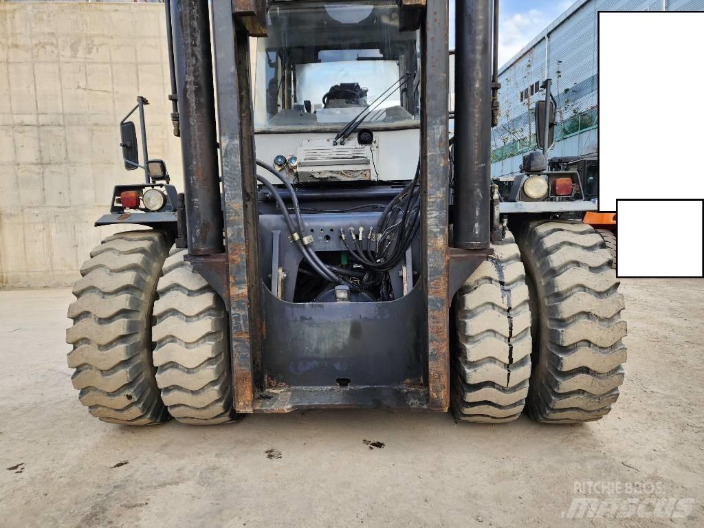 Kalmar DCE 330-12 Dizelski viljuškari