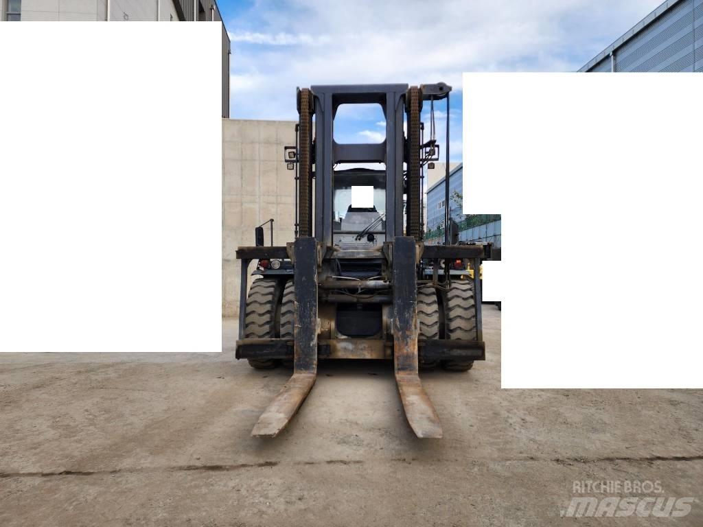 Kalmar DCE 330-12 Dizelski viljuškari