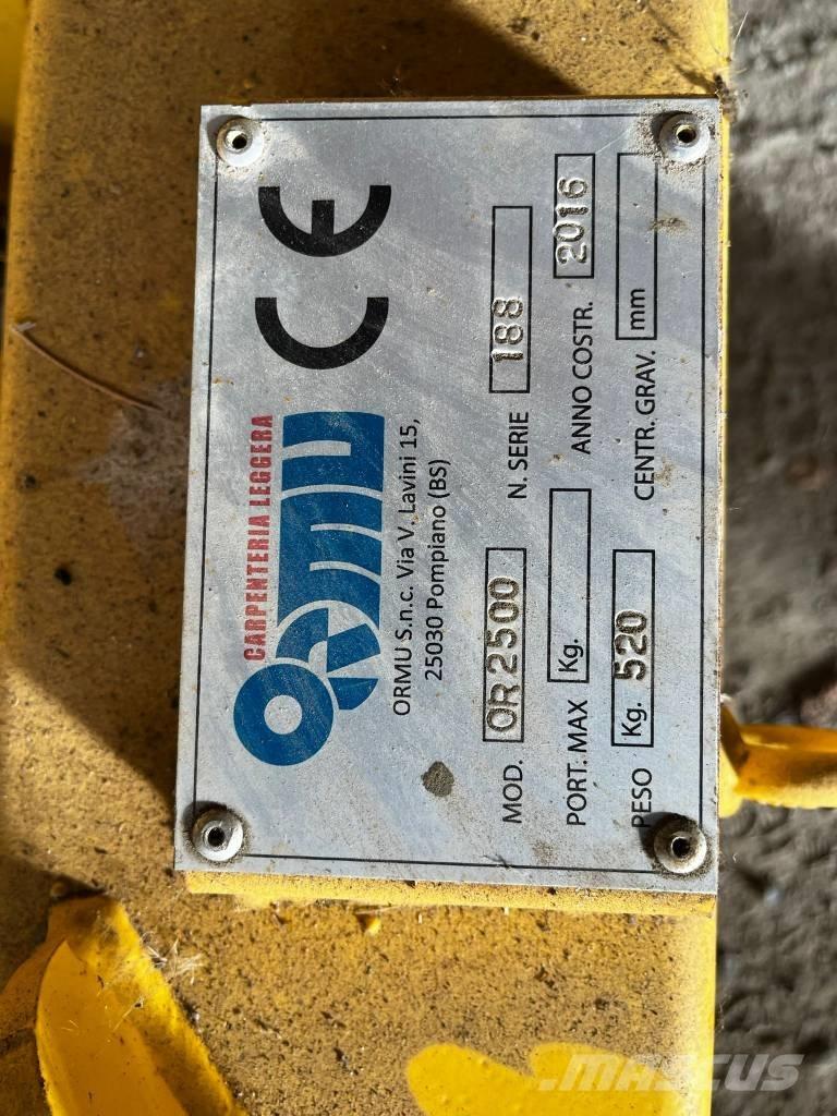  ORMU LAMA NEVE 2500 Snežne daske i plugovi