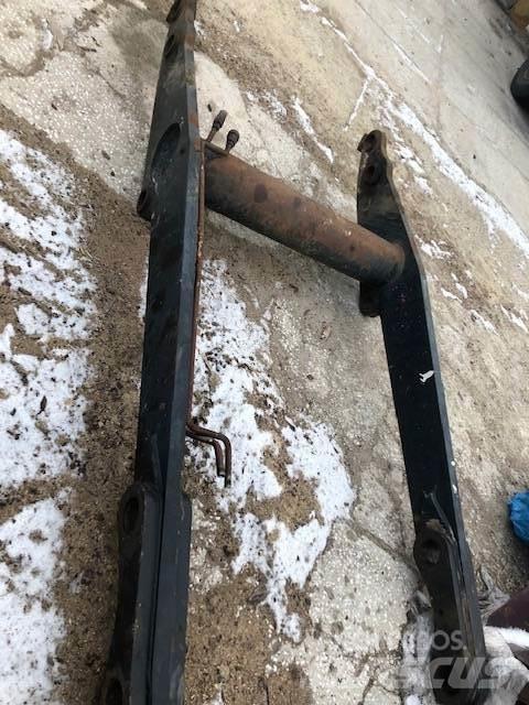 JCB RAMIONA 426 Šasija i vešenje
