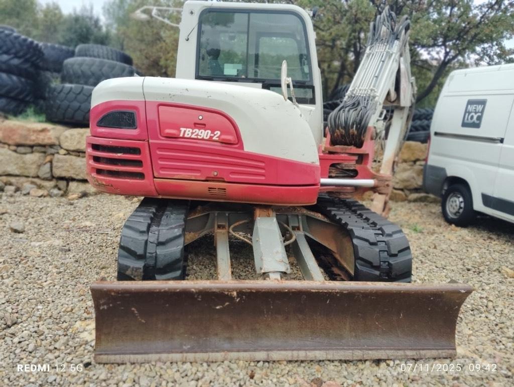 Takeuchi TB 290-2 Bageri guseničari