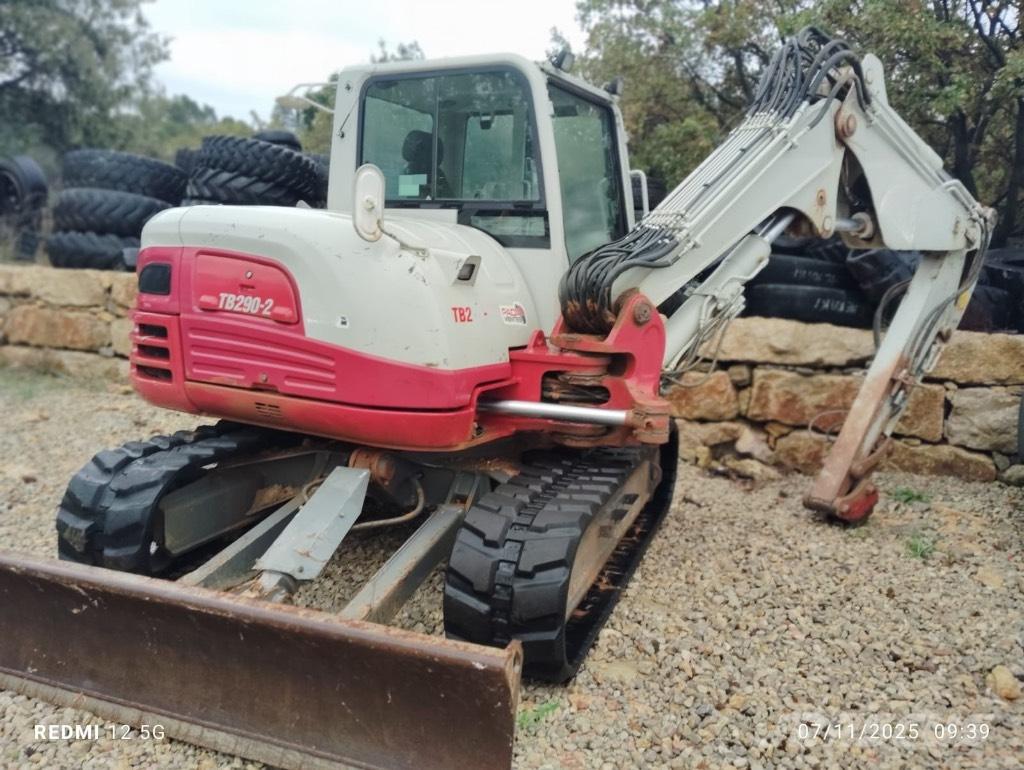 Takeuchi TB 290-2 Bageri guseničari