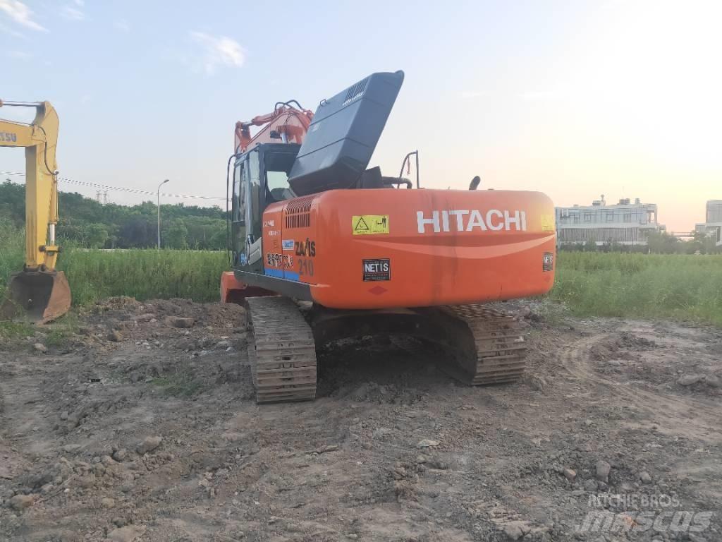 Hitachi ZX 210 Bageri guseničari
