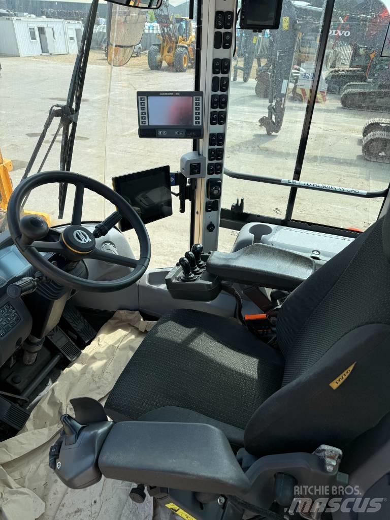 Volvo L 220 H Utovarivači na točkove