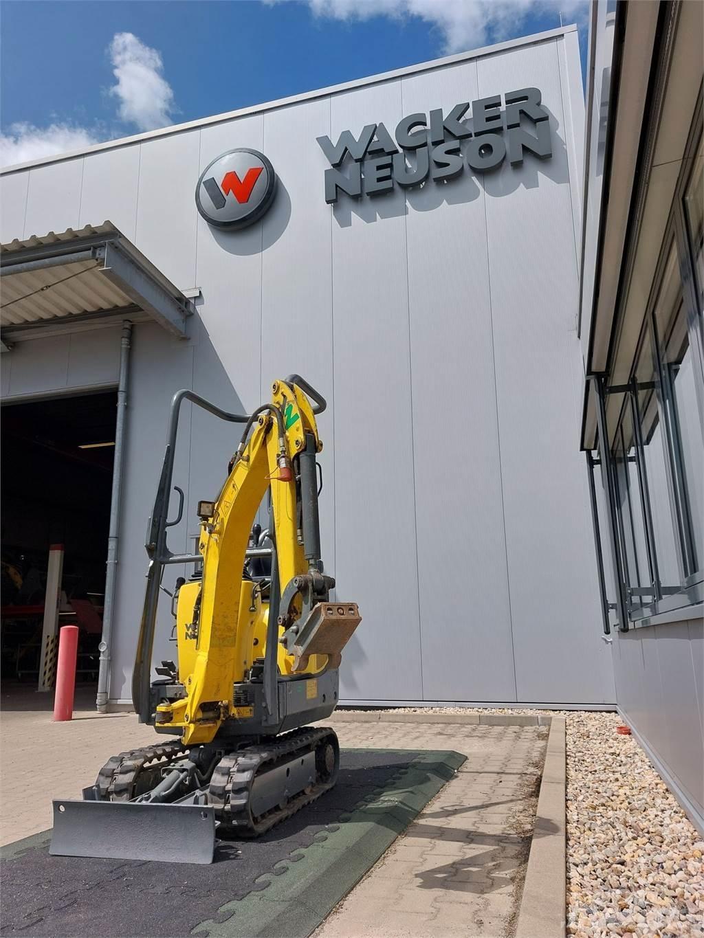 Wacker Neuson 803 Bageri guseničari
