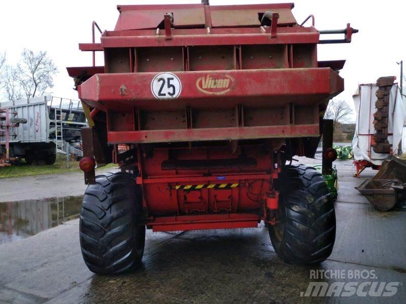 Vicon HP 1600 Prese/balirke za četvrtaste bale