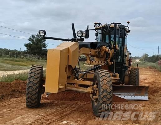 CAT 140 M Grejderi