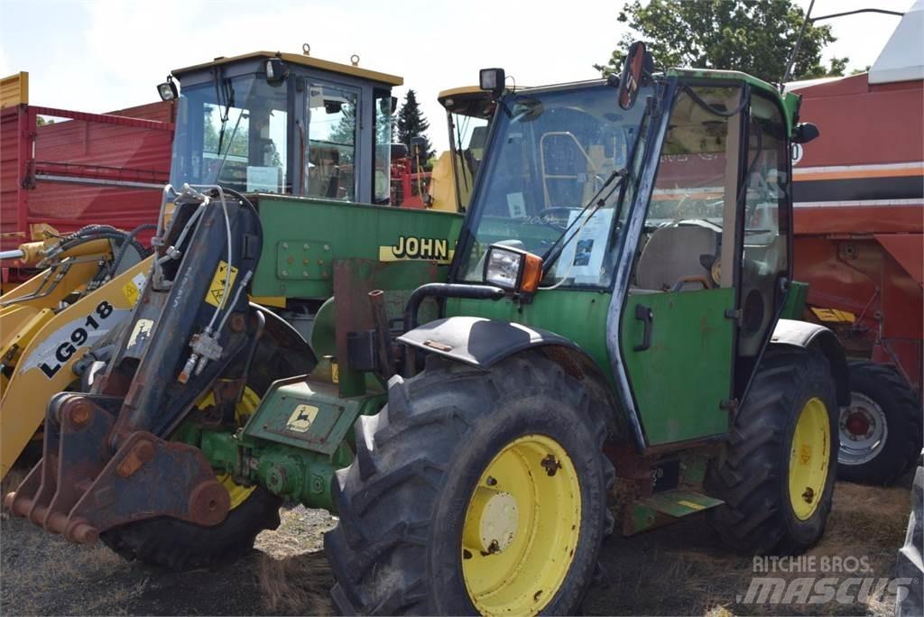 John Deere 3200 Teleskopske podizne platforme