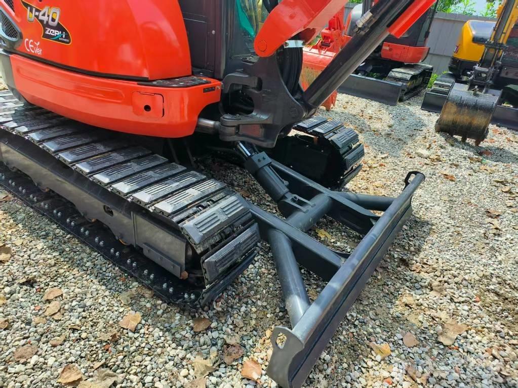 Kubota U 40 Mini bageri < 7t
