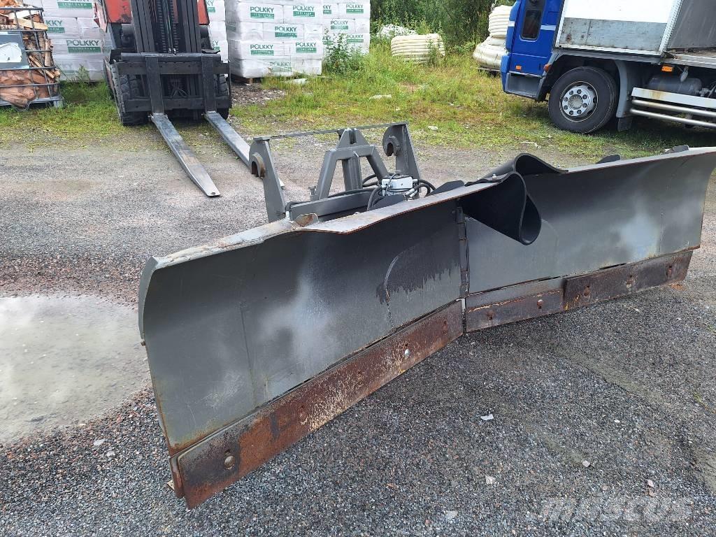  Uni-Vag 240 Snežne daske i plugovi