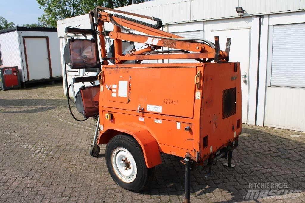 JLG 6308 AN Rasvetni stubovi