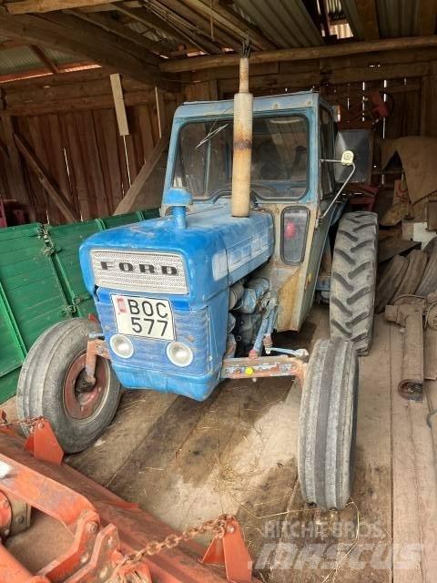 Ford 2000 Traktori