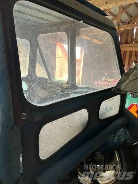 Ford 2000 Traktori