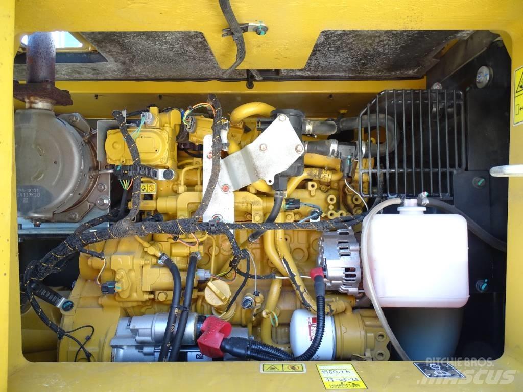 CAT 310 Bageri guseničari