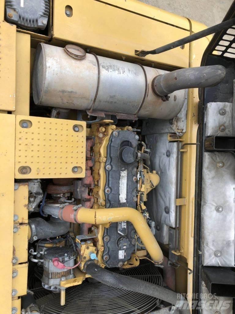 CAT 329 Bageri guseničari