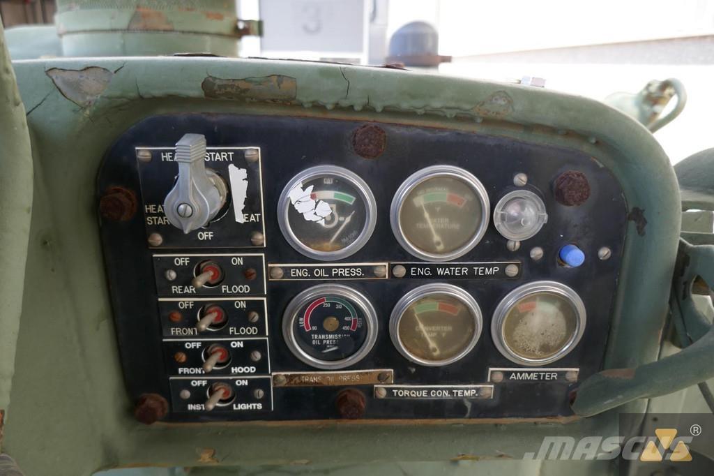 CAT D7F Ex-army Buldožeri guseničari