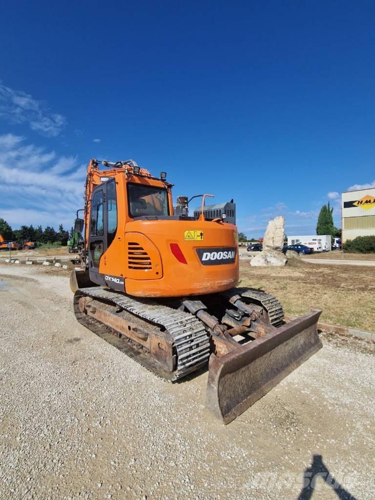 Doosan DX 140 LCR Bageri guseničari