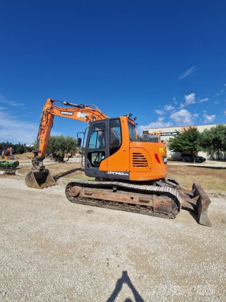 Doosan DX 140 LCR Bageri guseničari