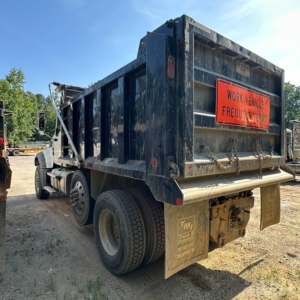 Mack GR 42 F9 Kiperi kamioni