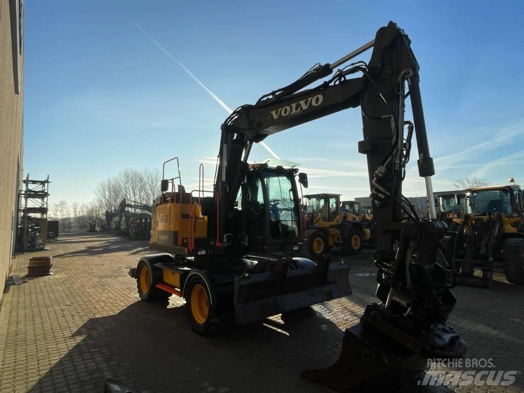 Volvo EWR130E Bageri točkaši