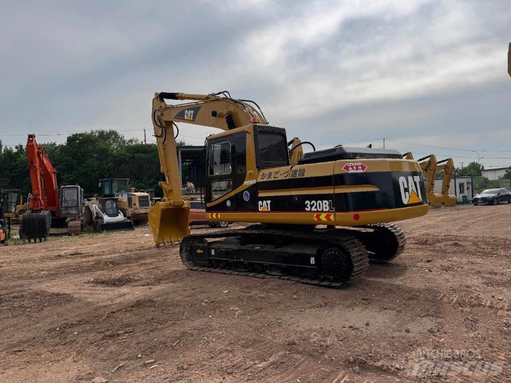 CAT 320 B L Bageri guseničari