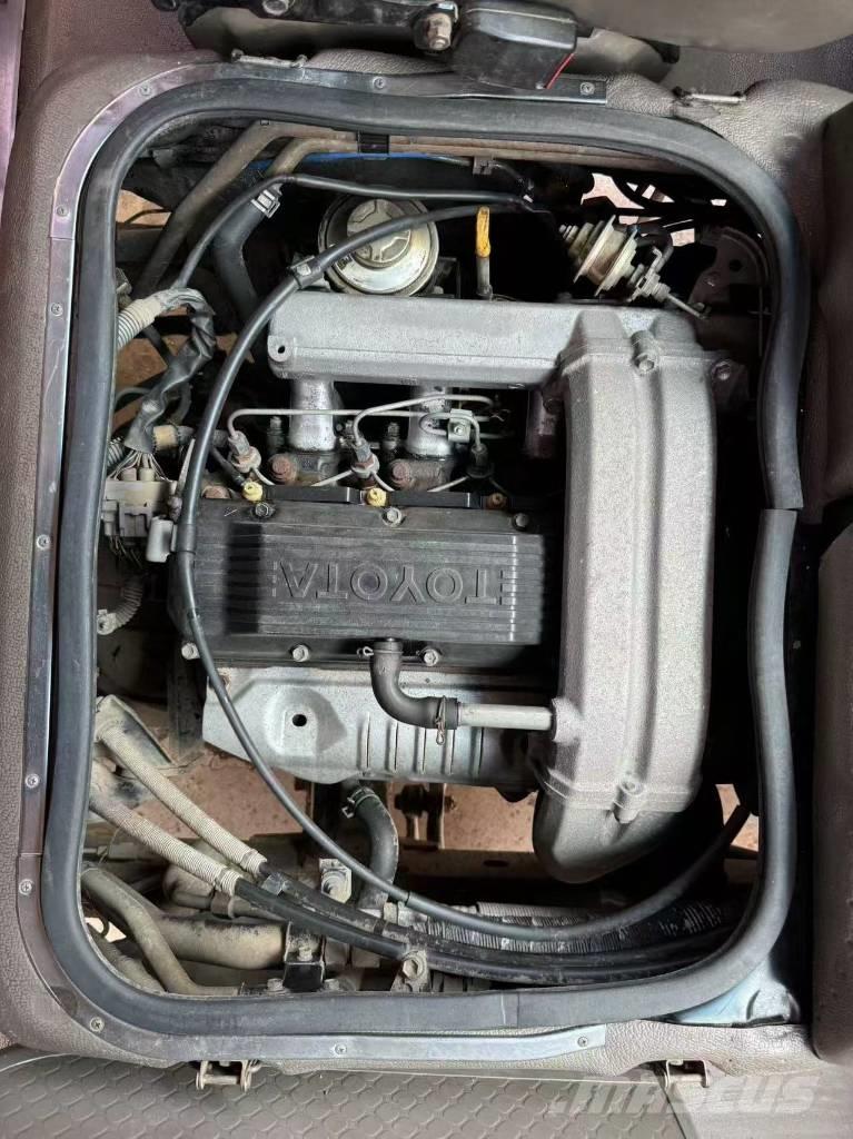 Toyota Coaster Bus Mini autobusi