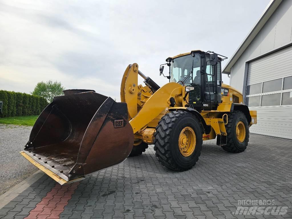 CAT 938 M Utovarivači na točkove