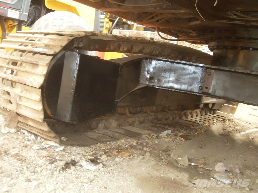 Hitachi EX 200-1 Bageri guseničari